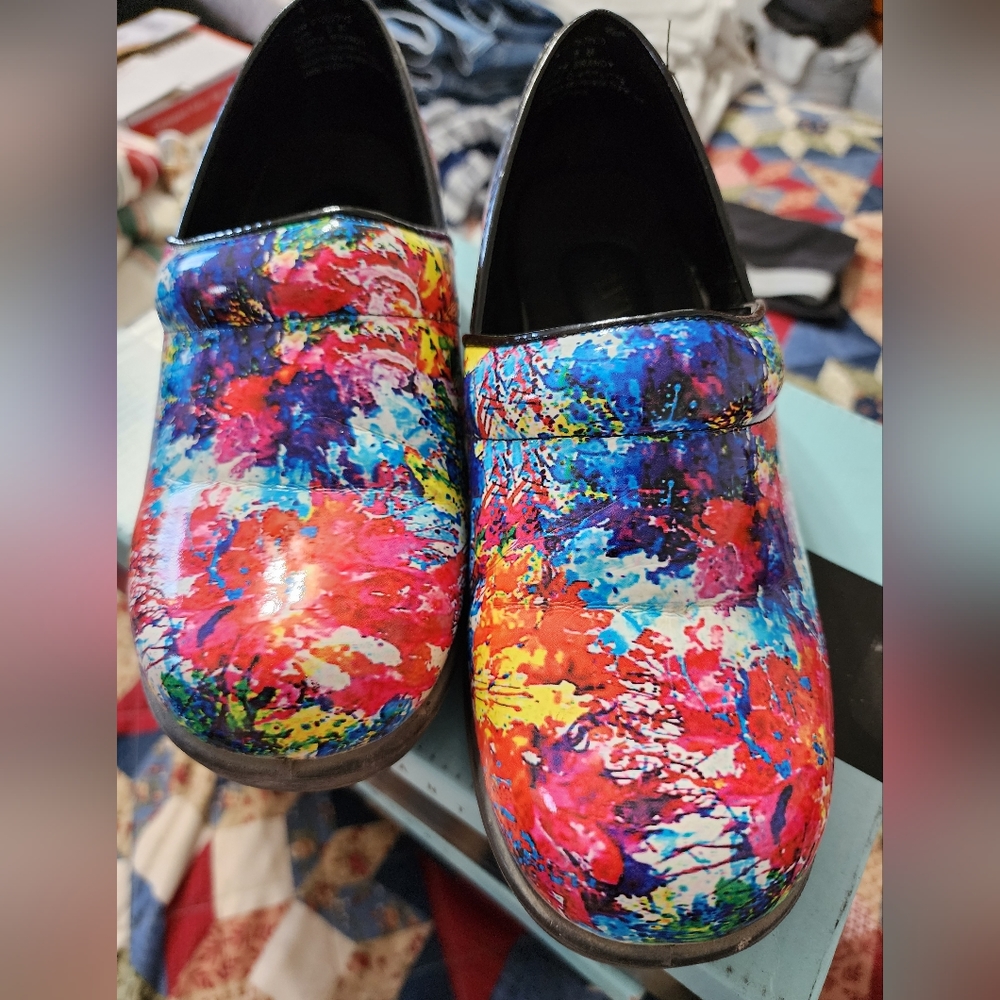 Savvy Non Slip Nursing Shoes